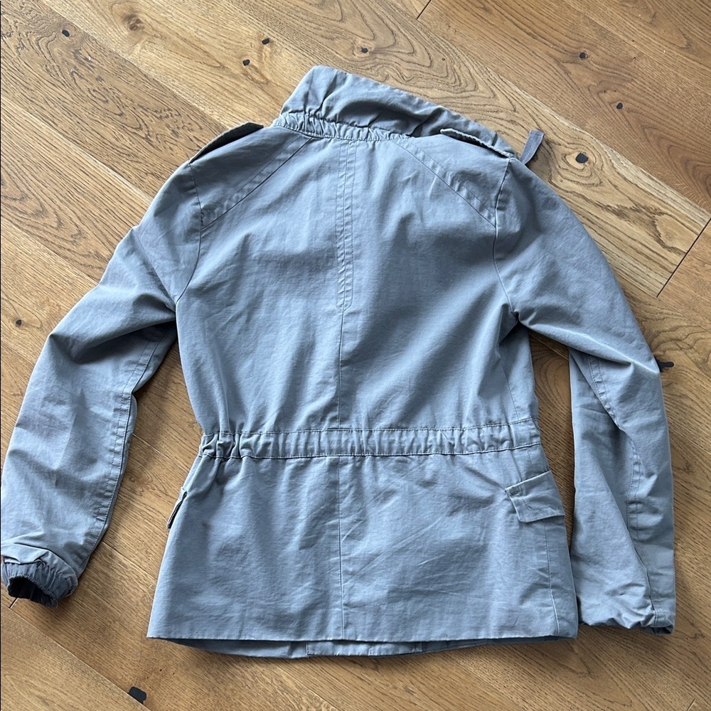 Gap Women's Light Gray Utility Jacket (3) - Picture 11 of 13